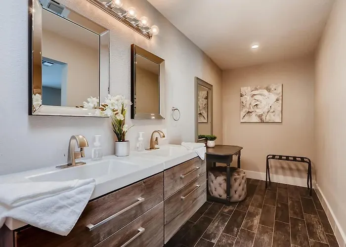 Old Town Oasis Scottsdale